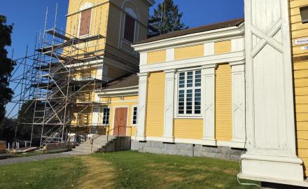 Sahalahden kirkon julkisivuremontti - Rakentajat Saarikko Oy
